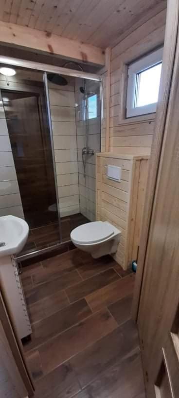 Sosnowy Dworek Sabat Imielno  Ngoại thất bức ảnh